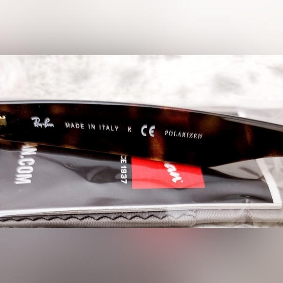 RAY BAN WAYFARER RB2132 NEW - Picture 10 of 16